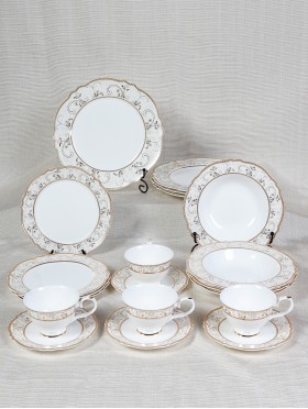 20 Pcs Dinner Set With Gift Box